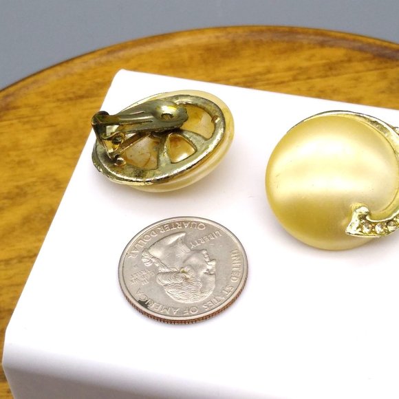 Vintage Pearl Cabochon Earrings, Gold Tone Clip On Embellished w Clear Crystals - Picture 4 of 4